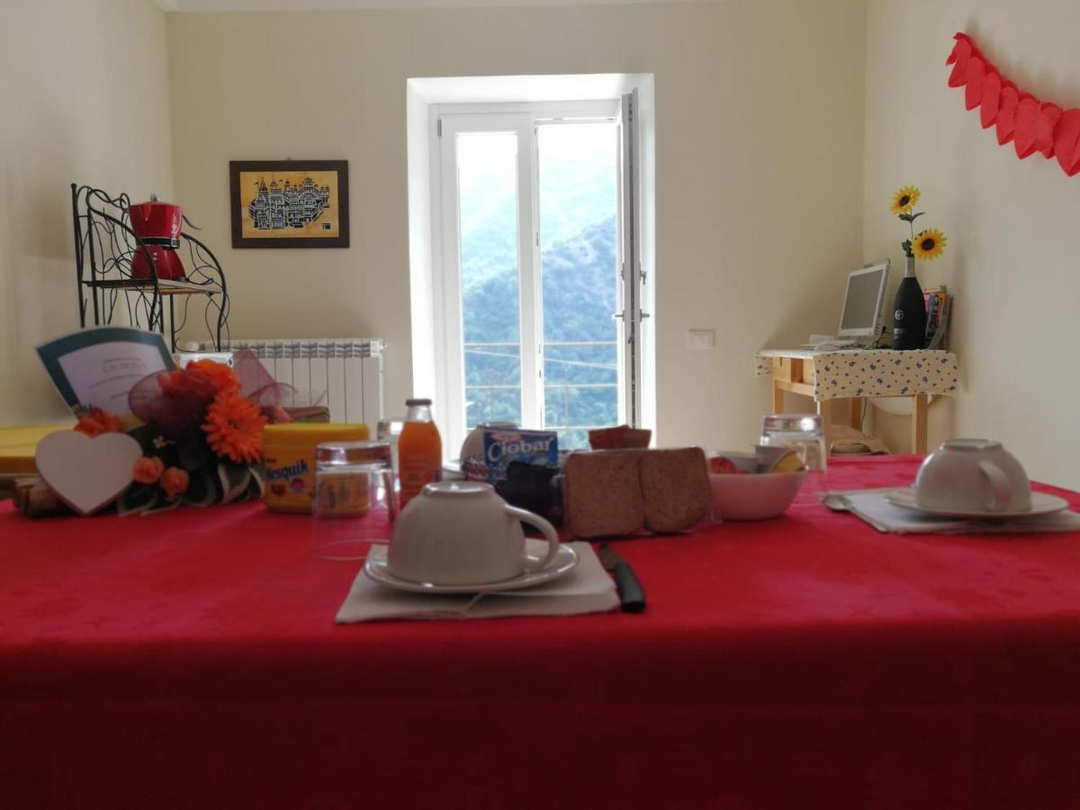 Ca Di Toni Bed & Breakfast Testana Luaran gambar